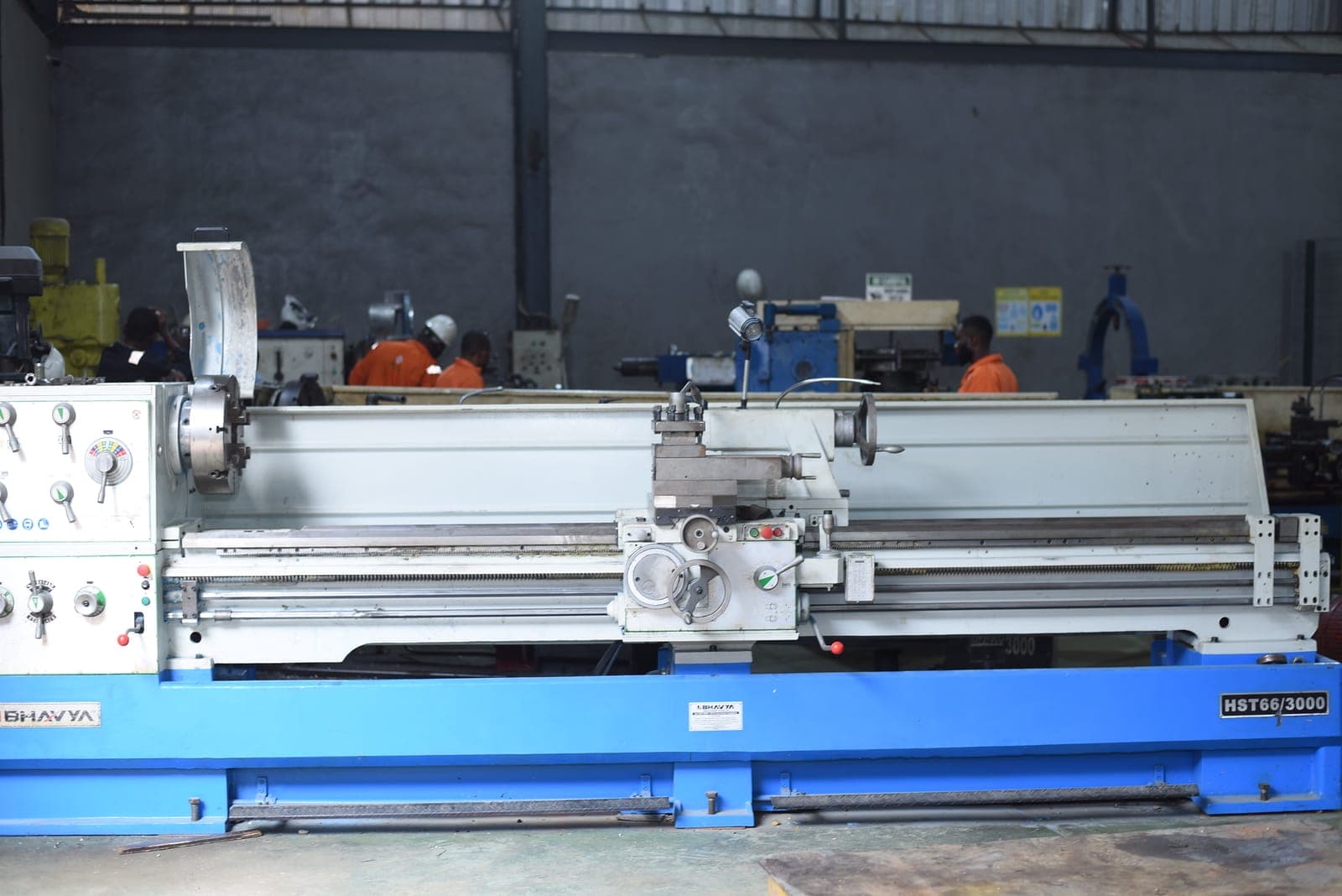 Heavy-duty lathe in the Peakware Offshore machining workshop