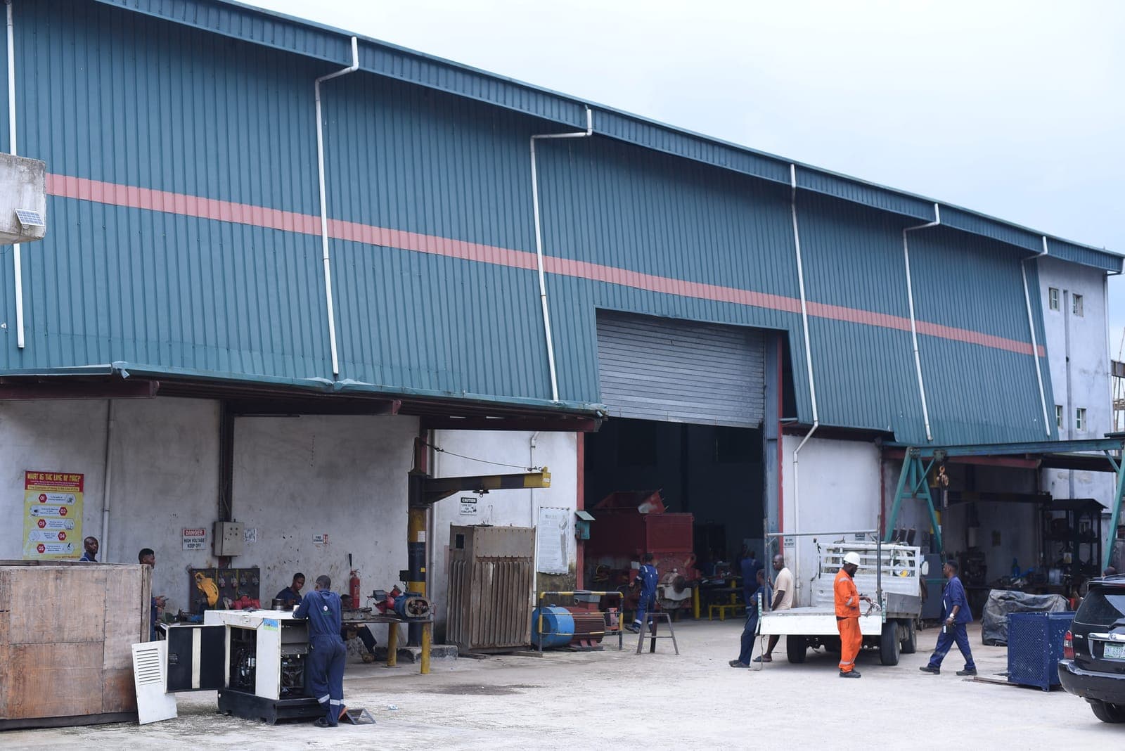 Interior of the Peakware Offshore workshop